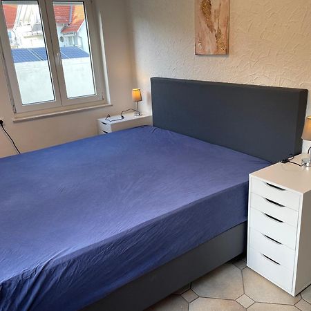 Gemuetliche 3 Zimmer Wohnung Mit Grosszuegiger Terrasse Im Gruenen Ρόιτλινγκεν Εξωτερικό φωτογραφία