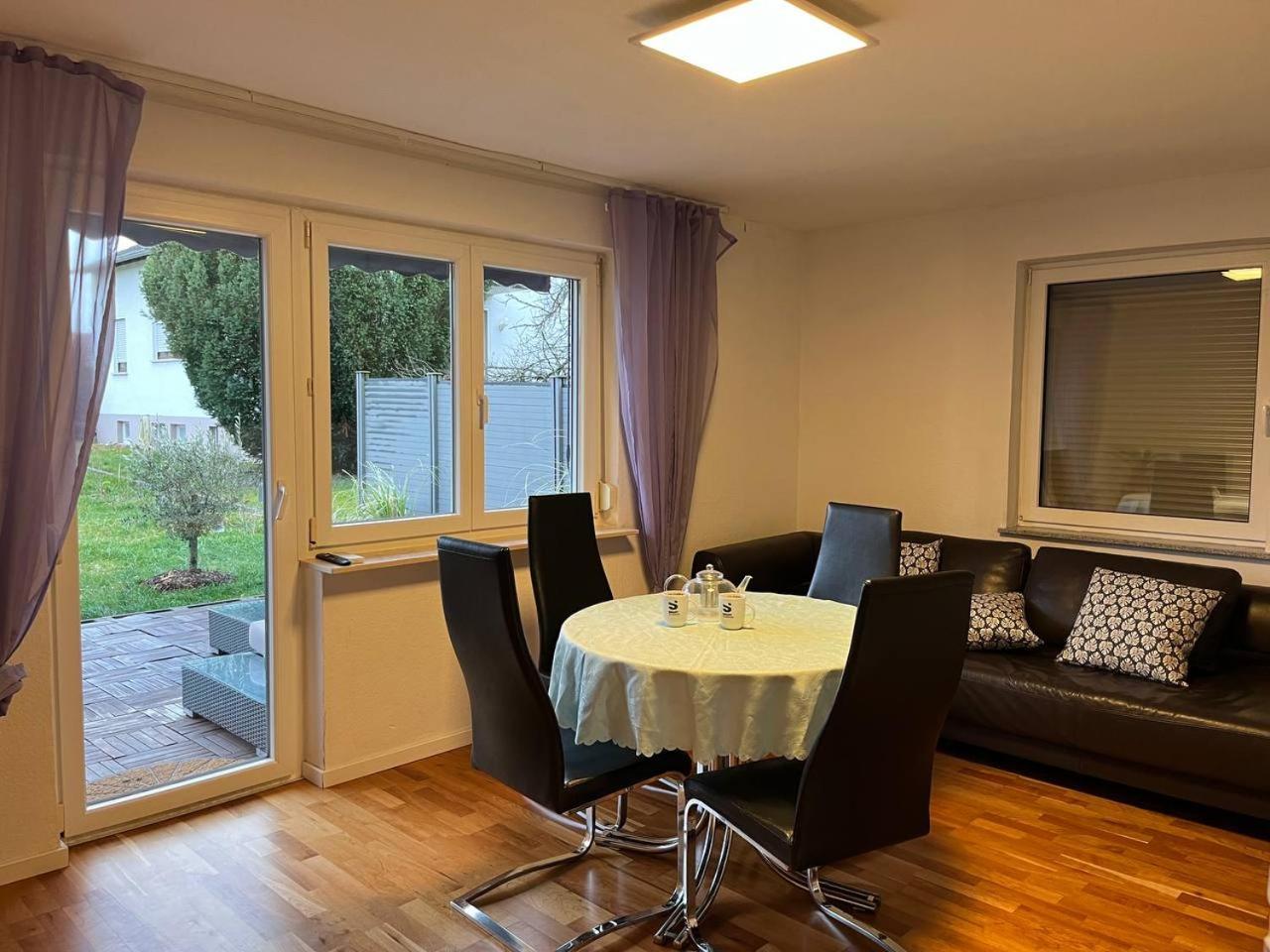 Gemuetliche 3 Zimmer Wohnung Mit Grosszuegiger Terrasse Im Gruenen Ρόιτλινγκεν Εξωτερικό φωτογραφία