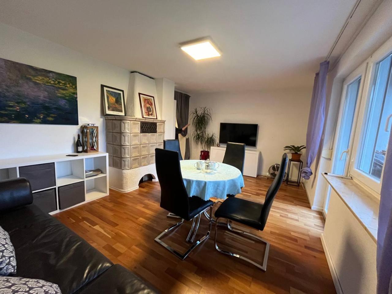 Gemuetliche 3 Zimmer Wohnung Mit Grosszuegiger Terrasse Im Gruenen Ρόιτλινγκεν Εξωτερικό φωτογραφία
